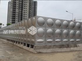 南京6163银河com厂家，专业生产高品质水箱设备！